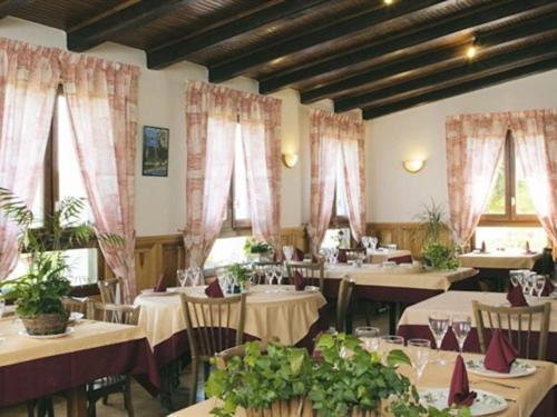 Hotel Du Mont Servy Sainte-Énimie Esterno foto